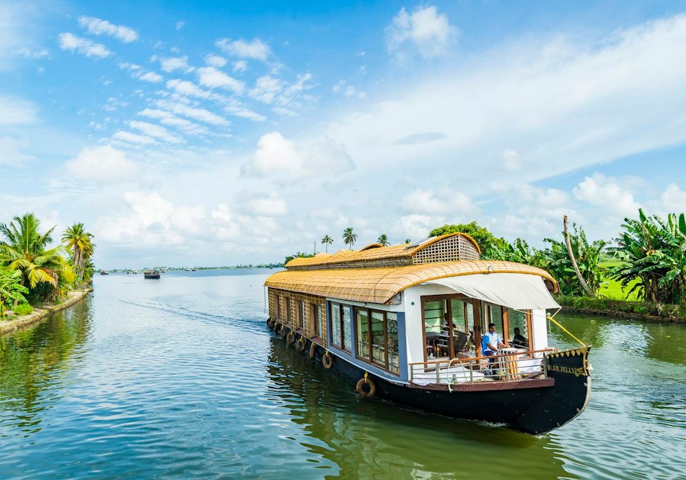 Houseboat on the Alleppey backwaters, Kerala